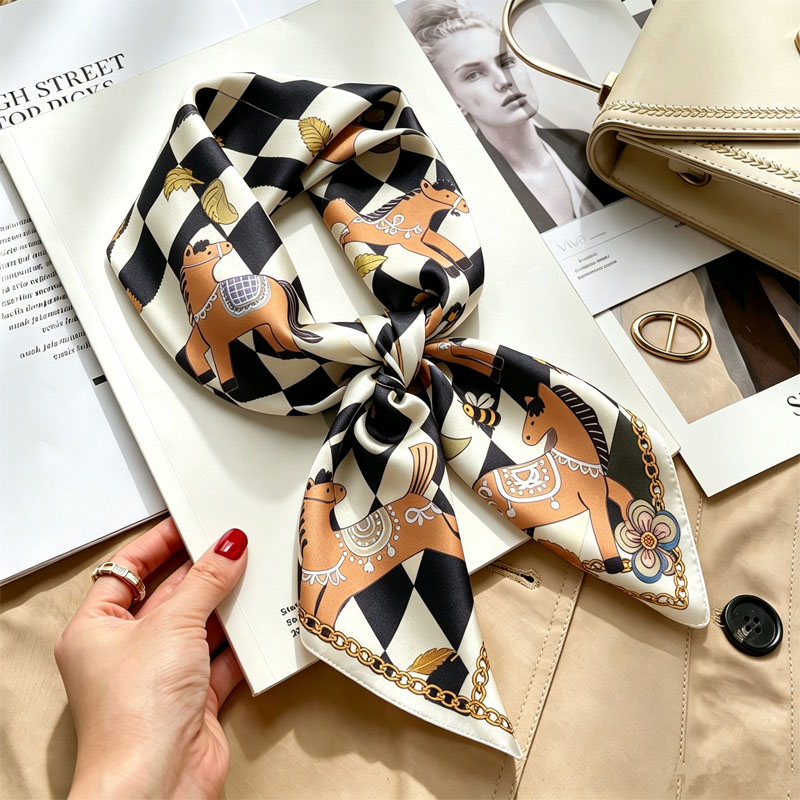 여성용 손수건 헤어 실크 스카프 70*70cm 프린트  - Luxury Skincare Headband 리뷰 및 가격
